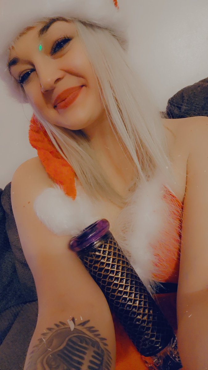 @DabQue3n808 tweet media