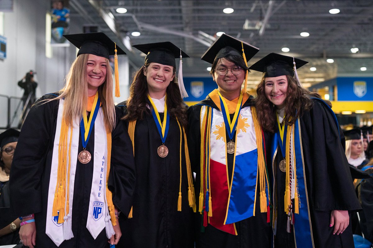 npuchicago's tweet photo. #Top10Posts, this is #7. On May 18, we shared:
Obsessed is an understatement π π
In the words of President Surridge: "We love you, North Parkers. Now go forth and lead lives of significance and service." https://t.co/FVYCg4wl78