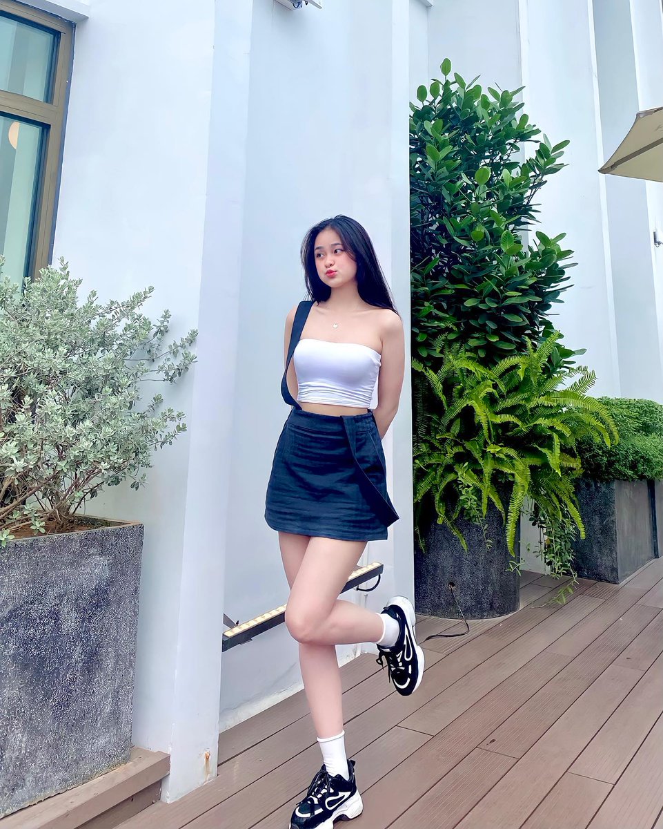 zoological editorially sensibilize
Tôi là một người phụ nữ yêu đời, sở thích làm đẹp và thích thể thao. Bạn có muốn trở thành người bạn đồng hành của tôi không?