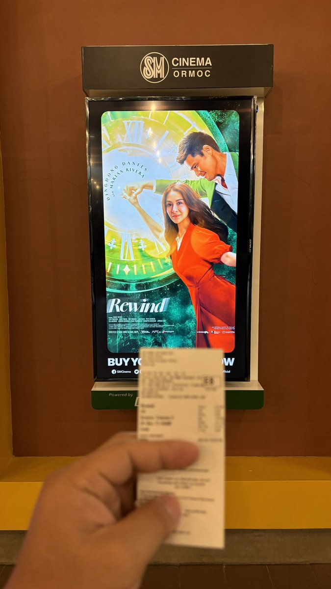 BAEyaanRAKA's tweet photo. must watch gyud #RewindMMFF 1000/10 congratulations Marian and Dingdong morag nangangamoy Best Actor and Actress gyud! hurot luha uy hahaha #Rewind #MMFF2023 https://t.co/8lzJVtae1F