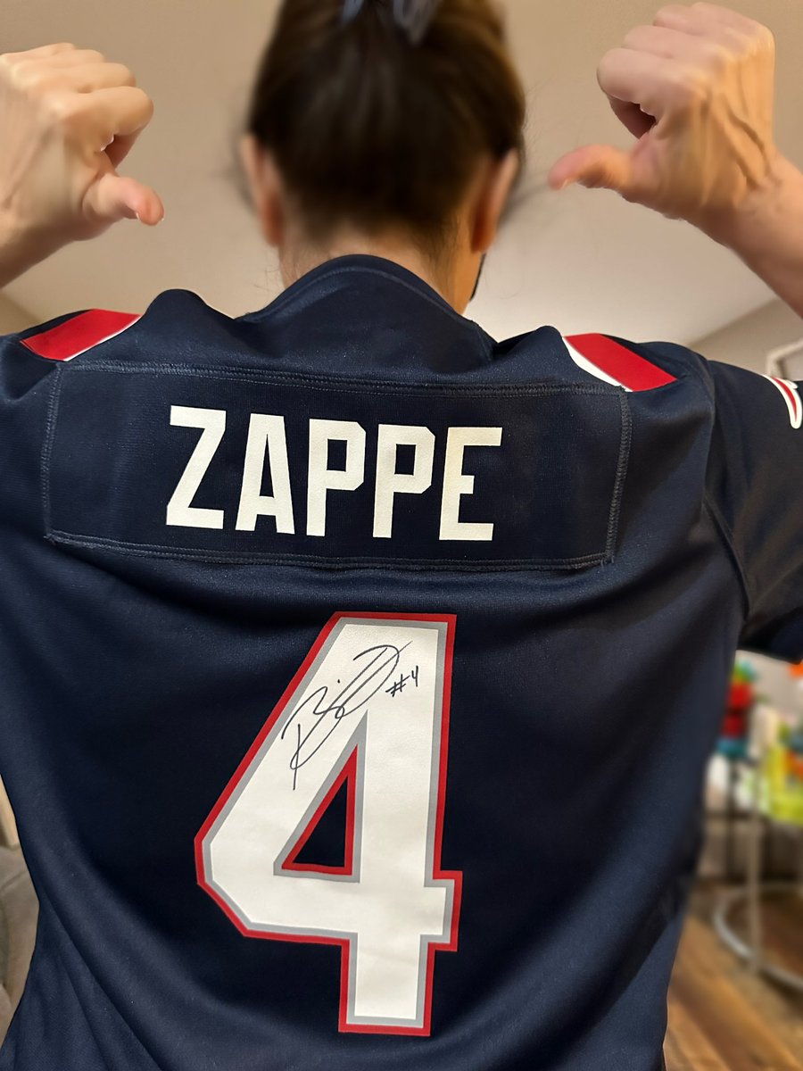 Ralexander19's tweet image. Merry Christmas 🏈🎄
#QB1 
#ProTops