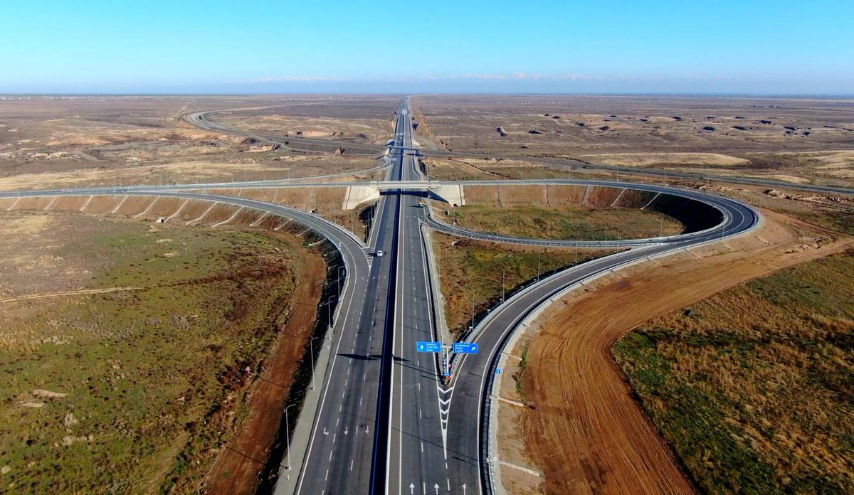 AybanizIsm's tweet photo. One more #transportation project in our liberated territories was completed. On Dec.24, President Ilham #Aliyev inaugurated the Barda-#Aghdam highway. The 44.5-km all-new road will facilitate inland #connectivity traversing over 20 residential areas #BuildingBack #ReturningLife https://t.co/UcVZjHJSA8