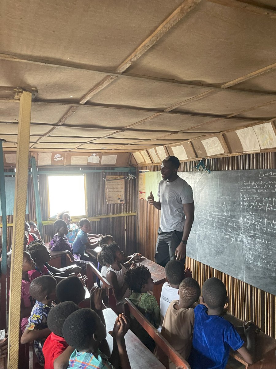 nas_grey's tweet photo. DREAMS NEED WINGS!! Thread 👇🏽👇🏽
In the heart of Lagos, Makoko, a neglected yet vibrant community, houses the Part of Solution School, a beacon of hope for 300 orphaned and local children. Faced with the urgent need for expansion, I, Nasiru Hammed, https://t.co/4yw2g0CHrv
