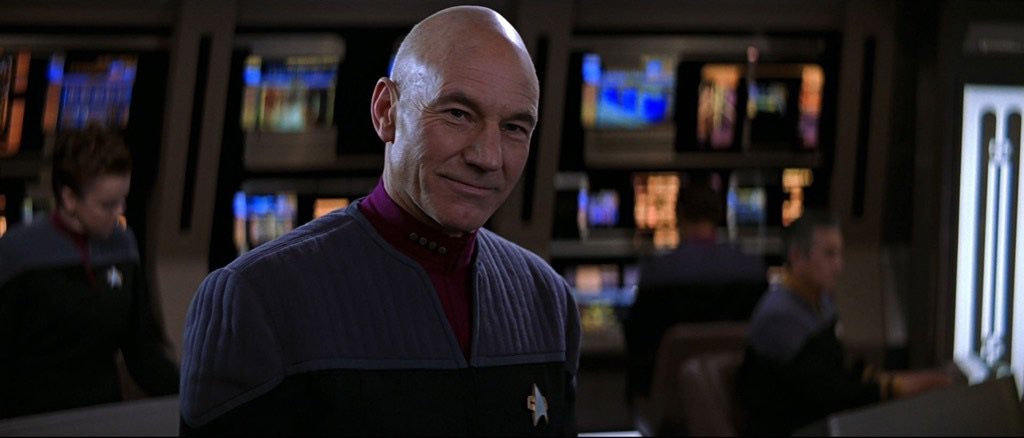 CaptJeanLPicard's tweet photo. To all Starfleet Personnel. A very heartfelt wish for a Merry Christmas and a very happy holiday to each of you.  May the stars bring happy journeys this upcoming year. https://t.co/voTFJTqYJn
