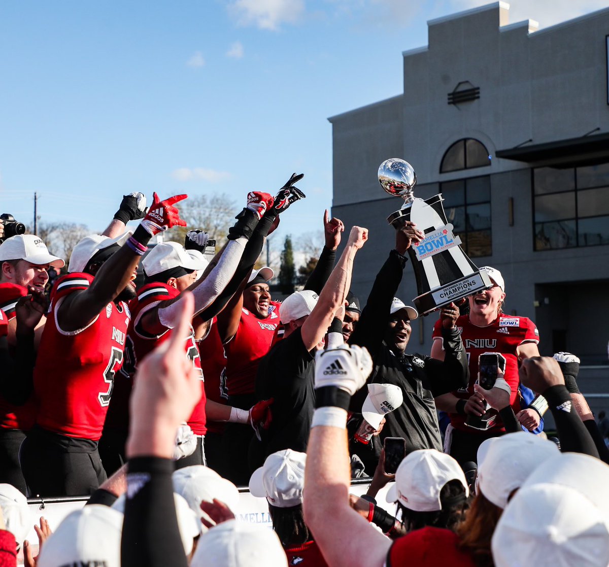 ClaryButler's tweet photo. Seems like the future is very bright at @NIU_Football !! Congratulations,  Coach @NIUCoachHammock @NIUAthletics https://t.co/lBq0wY5AKD