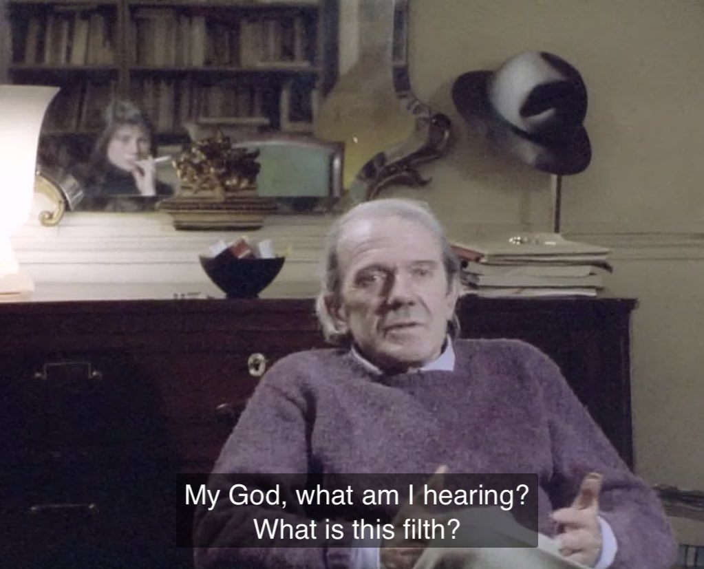 it’s called a shitpost, Gilles