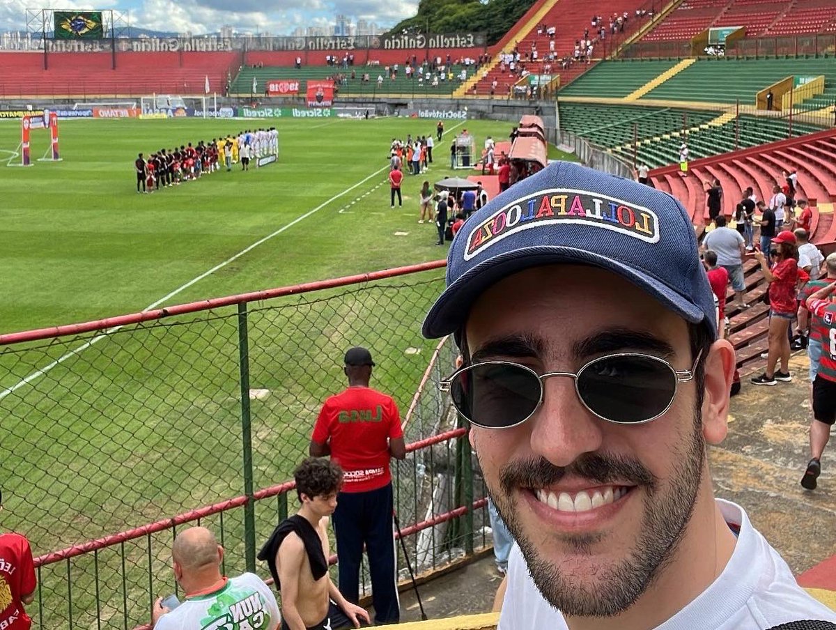 guti94's tweet photo. foto aleatória ou 2024 merda

não to podendo arriscar dar mole pra corrente besta assim https://t.co/ShxsSUZNak