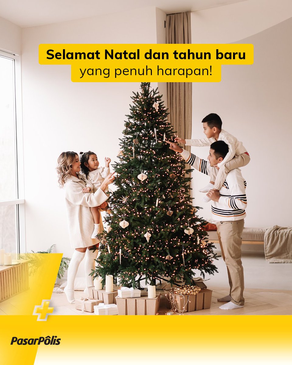 Rayakan Natal dengan kebahagiaan bersama keluarga tercinta! 🎄👨‍👩‍👧‍👦 Semoga kehangatan dan keceriaan menyertai setiap momen spesialmu. 

🌟❤️ Selamat merayakan hari raya Natal! 🎅🎁
