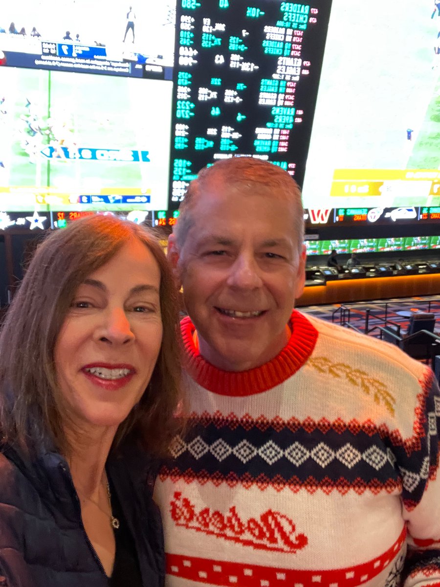 Merry Xmas Eve from the sports book <a href="/CircaSports/">Circa Sports</a> <a href="/nflnetwork/">NFL Network</a>