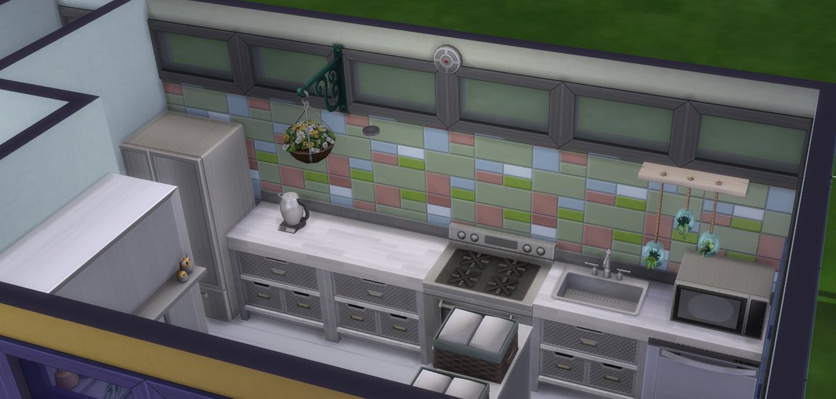 VyolettePlumbob's tweet photo. On a "roll" ( :P ) today and did Uhaul Highlands, too! Now on the #Sims4 gallery! (Newcrest, 30x20) Don't forget to use 'testingcheats on', 'bb.moveobjects on', and 'freerealestate on' for best effect! https://t.co/1f5IHSTo97