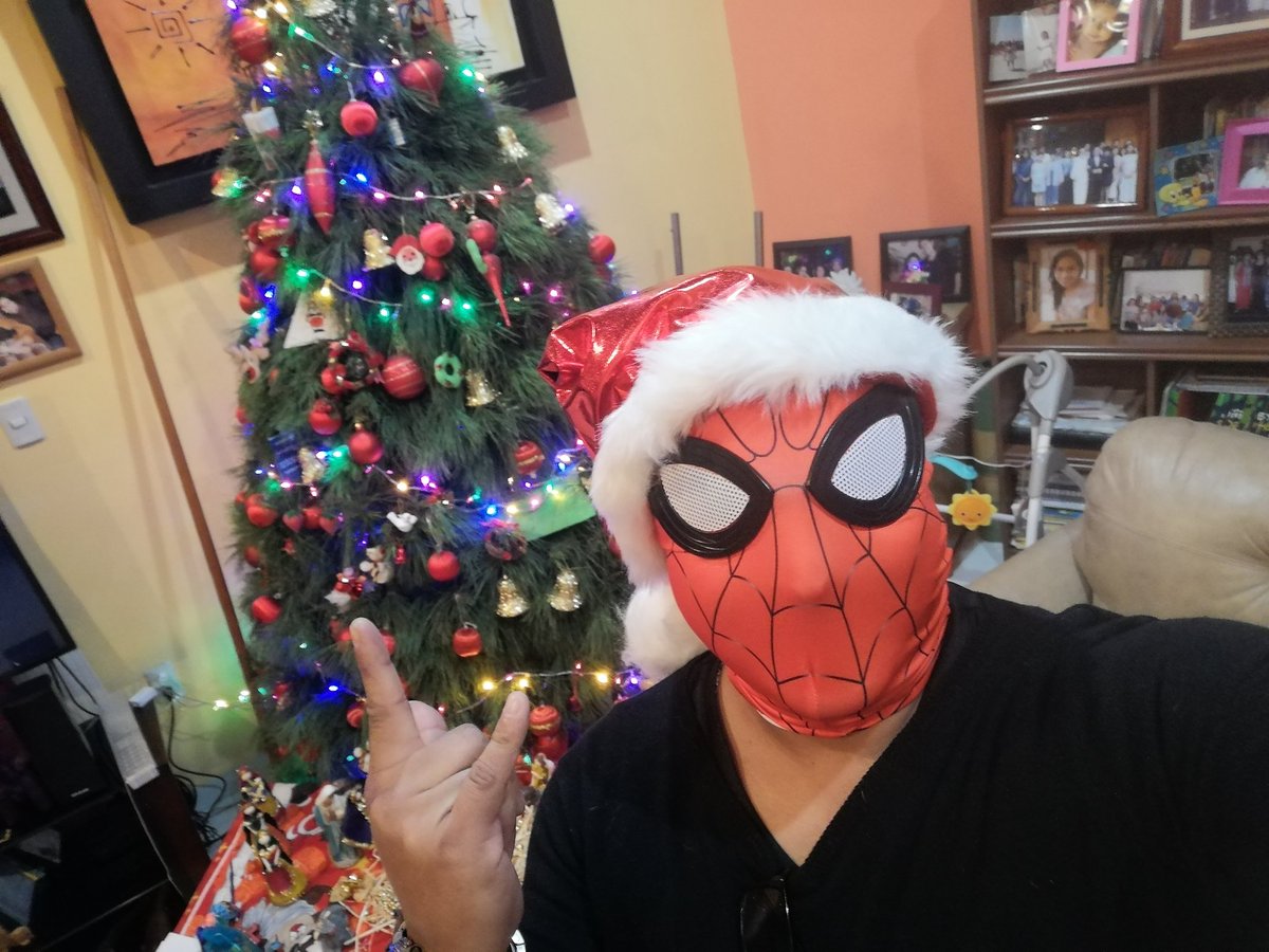 Gabolico's tweet photo. Felices fiestas! https://t.co/y3DDxMY1St