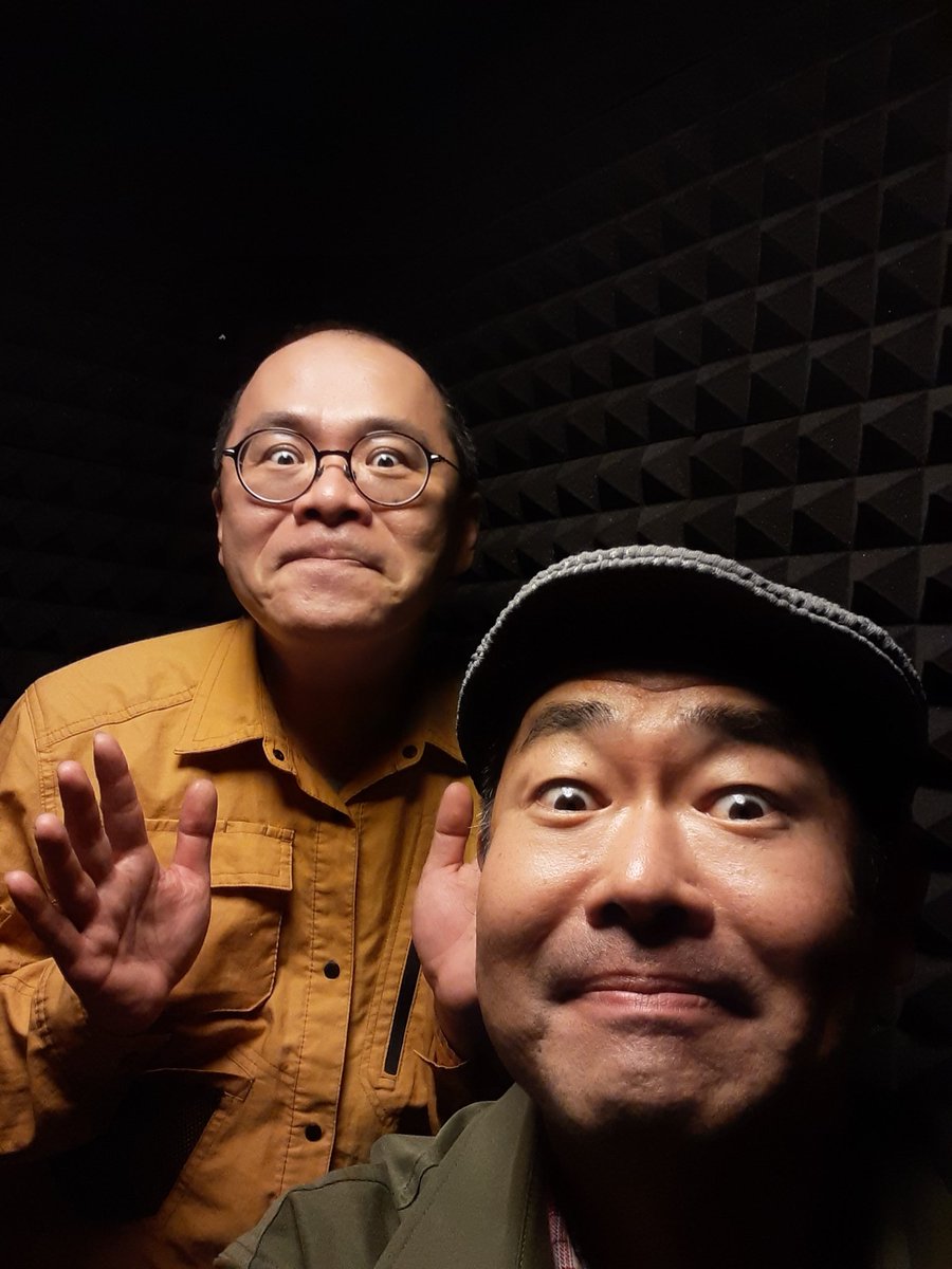 Radio60959899's tweet photo. 今夜も調布FM24:00はラフチャ🎄🎅
今年最後のOA~😃🌟
クリスマス感ゼロの2人がいつも通り
お送り致しま~す😁🌃
調布FM 月曜24:00~24:30🌃
無料アプリ LISTENRADIOから調布FMを選択🙆
#調布FM #ラフチャ #相州雅屋 #橘相模守 #川本出雲 #MarchWind #調布 #府中 https://t.co/SKwxqyRmvx
