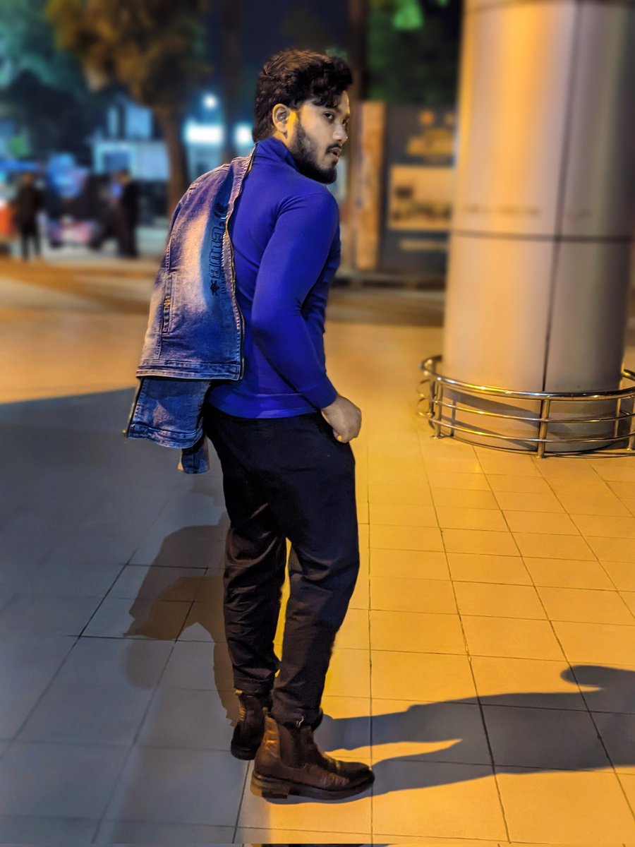 A time to move on..... 
@A_F_M_Sadequl_hassan #Bulbul 
#Winter #outfit #outdoor #fashion #photograghy #menswear #Mensfashion #mensstyle #cool #night