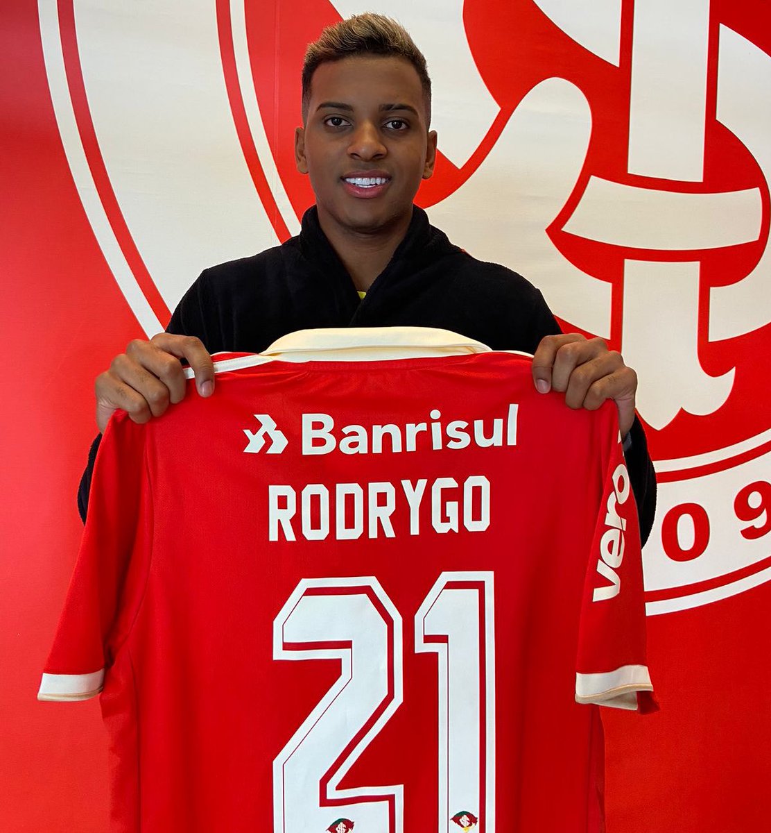 opaixaocolorada's tweet photo. É DO INTER!🇦🇹⚡️ O presente de natal, Rodrygo Raio é do Inter!
#ironicpost https://t.co/UokVJSQOpf