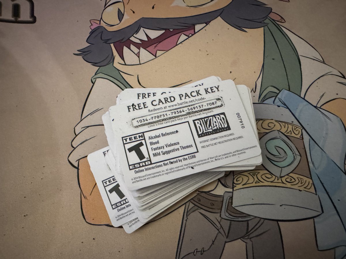 ❄️ Merry Christmas from CelestaClaus! ❄️

If you’ve been a good little card gamer this year, try one of these codes on battle.net/code (limit 5 per account may be redeemed).

After you successfully use one, please reply to that tweet, saying that it’s been used, to save