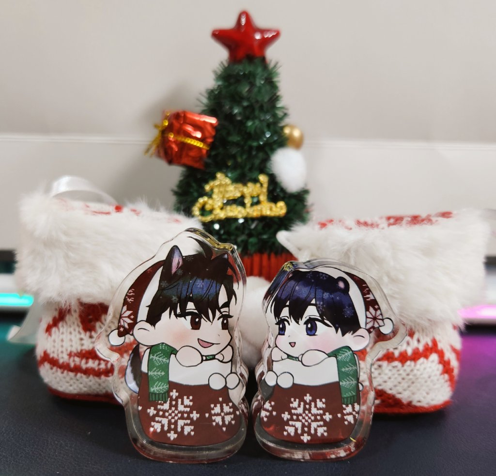 I_RoGer_I's tweet photo. 솬석 크리스마스 코롯토~~생각했던 느낌대로 나와서 만족!🎄❤️
양말에 코롯토째로 넣고 싶었는데 딱 들어간다 ㅎㅎ https://t.co/oJxgEXTG6P