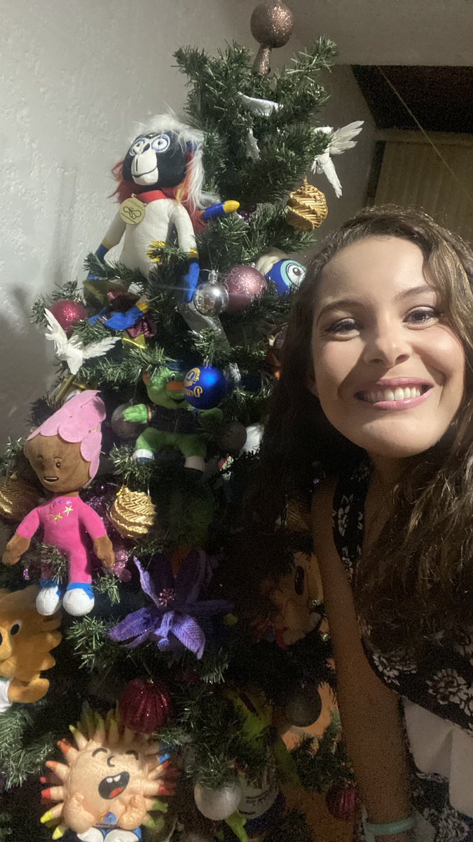 Daniela Rivera Hernández tweet media