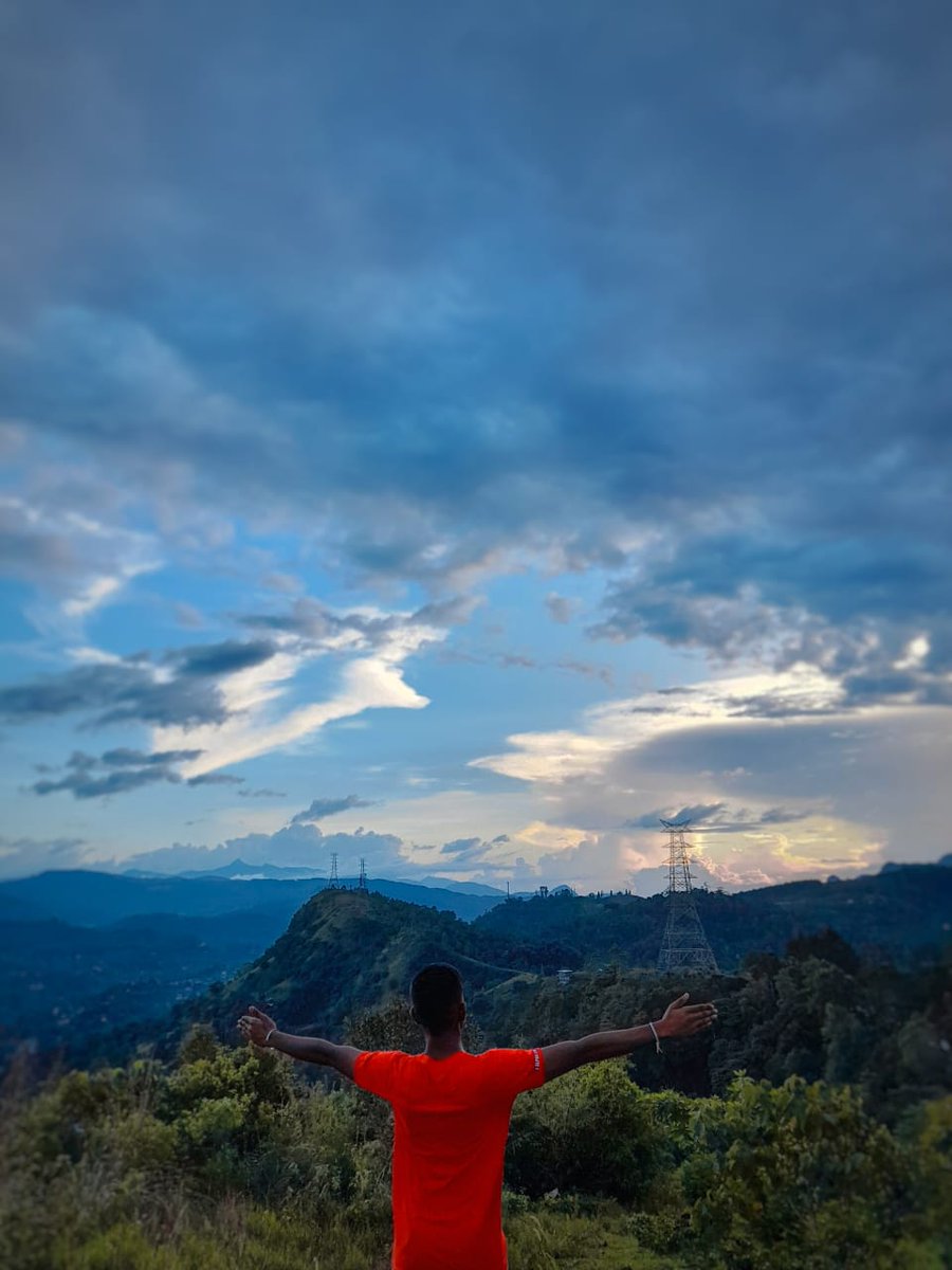 itz_abilashrio_'s tweet image. Pathetic but aesthatic 🔮

📸 Sampath Silva

#nawalapitiya #freedom #instagood #environment #goodvibes #memories #lifestyle #travelsrilanka #thankfulclick #relaxplace 👽👣