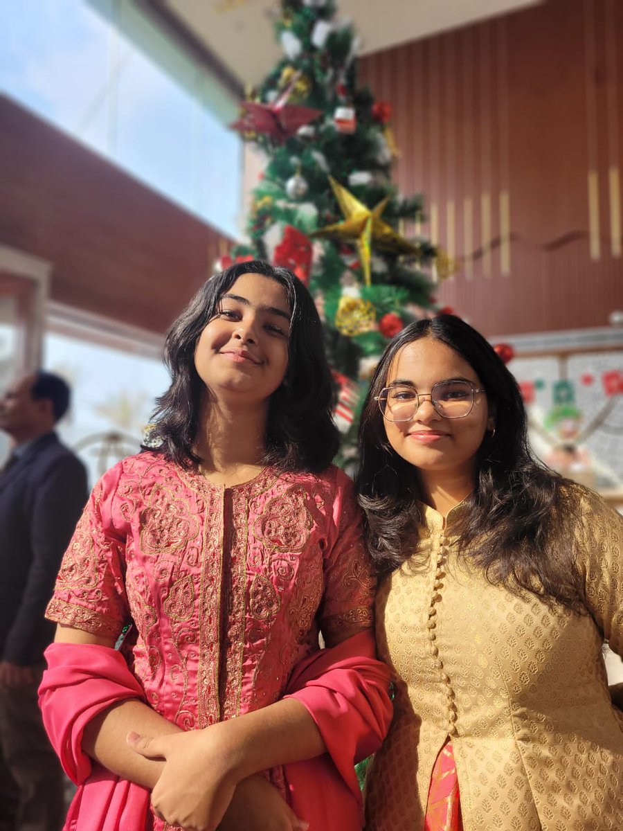 funky2k's tweet photo. @joydeepg9 @motherrr @even_tempered @dinelltk @Ambarseriya @manjusipayya @PJ_9327 @dksardana @RuGo_boss @Kalyanisen @VpNavanita @rangaisms4U @madhumita6 @rons1212 @spicechronicles @vinatewa_vinay @SatiiSingh @PenduProfessor Merry XMAS ...
MY Little Angels ! https://t.co/ytABFa64f3
