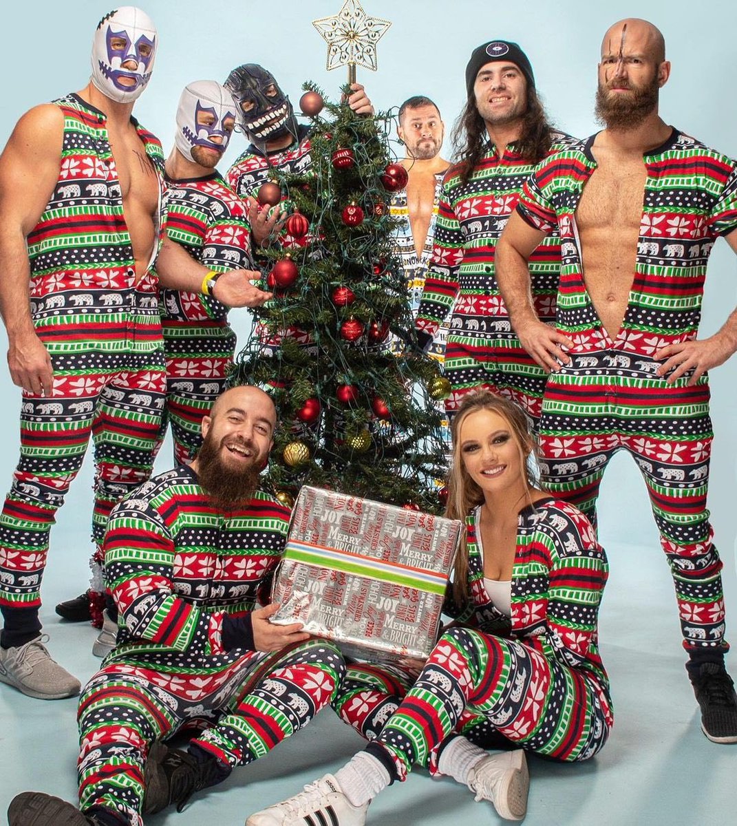 SilverNumber1's tweet image. Throwback! Merry Christmas