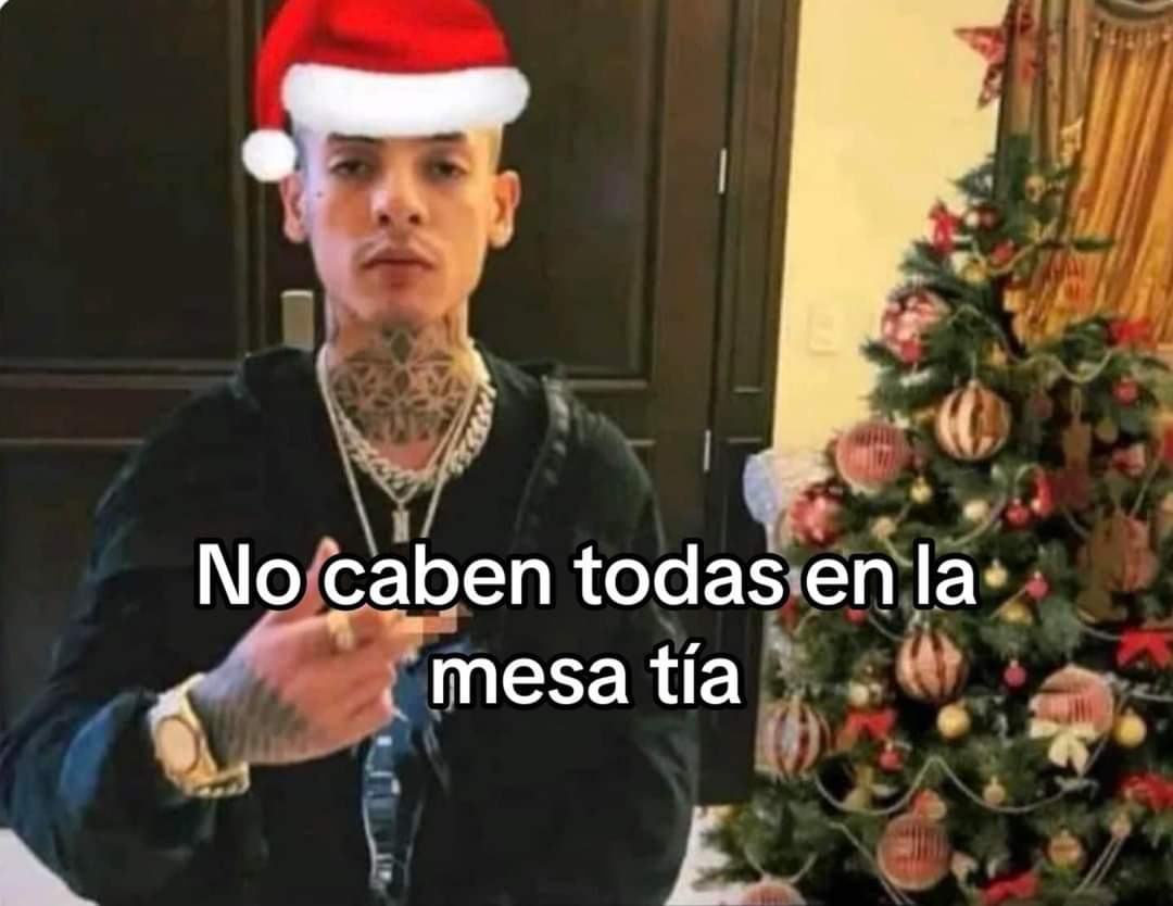 - Mi tía: ¿Y la novia sobrino?

- Yo que no agarro pero nada.