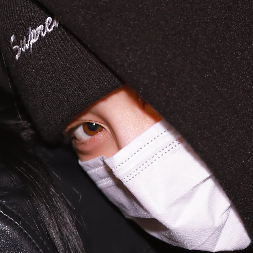 skaterhyo's tweet photo. jihyo and her pretty light brown eyes https://t.co/ZYAdg5G0aa