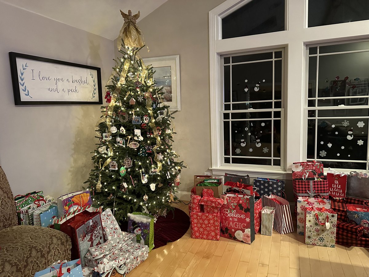 Bill_Crowe67's tweet photo. @notthefakeSVP Merry Christmas!! https://t.co/TEqoxEkeDV