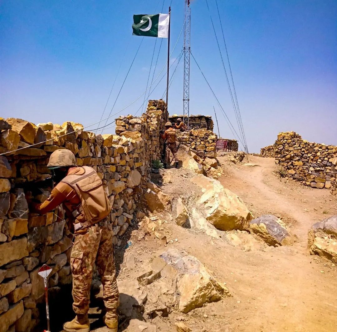 We are all Pakistanis and citizens of the state and we should serve, sacrifice and die for the State so that we may make it the most glorious and sovereign State in the world.

#GoodMorning #Pakistan #PakistanArmy #December25
