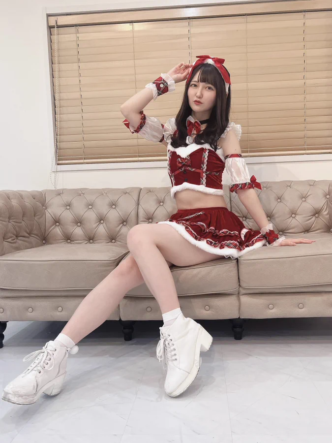 Asian girl Christmas costume