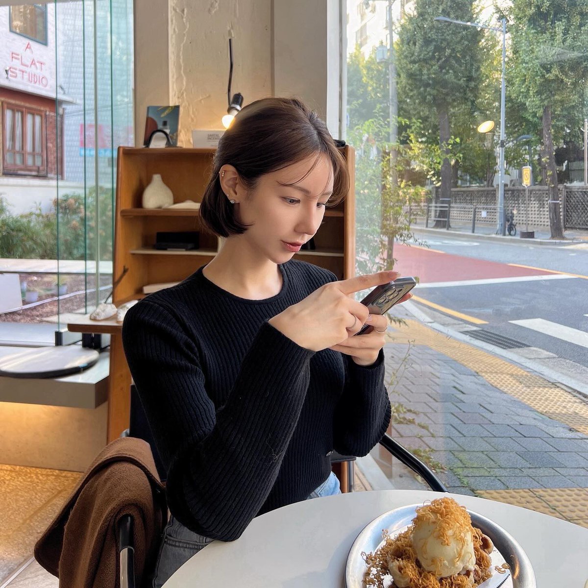 fakkhrullah's tweet photo. クリスマスは楽しいですよ✨
#クリスマス #東京 #原宿 #渋谷 #ヘアセット #毎日コーデ #styling #いいね返し #秋服 #キレイめコーデ #ストレートヘア #ラベンダーカラー #タートルネック https://t.co/W1HySqLtz7