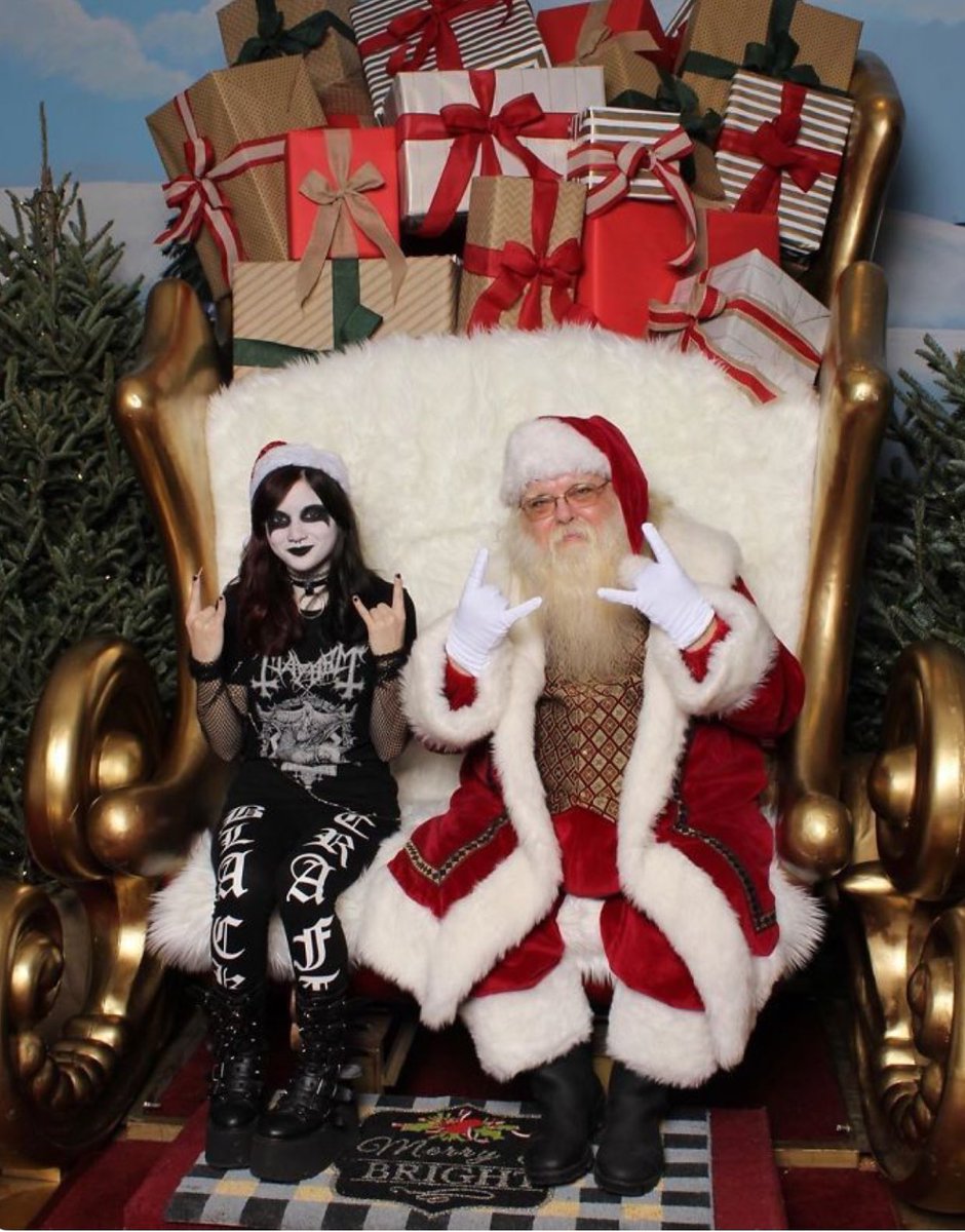 Reece Wells tweet media