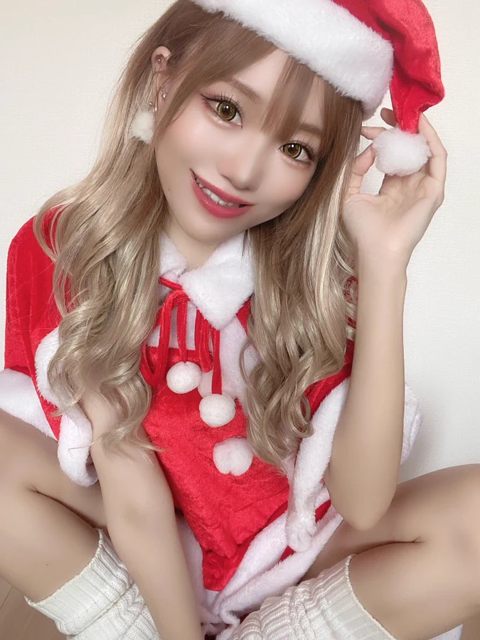 Asian girl Christmas costume