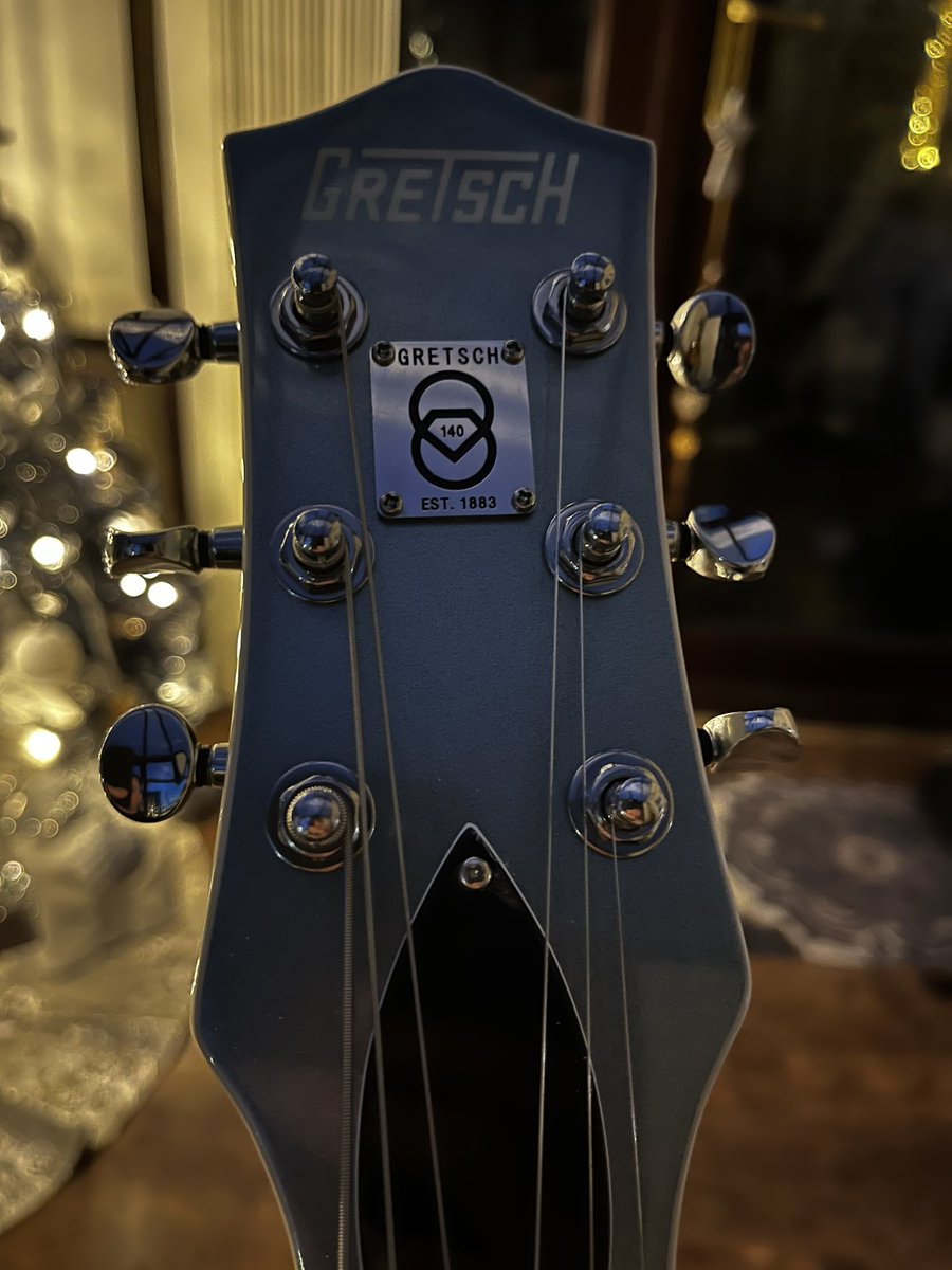 RobLord2's tweet image. All about the kids? 
No, no it’s not. Wife’s played a blinder with this. #gretsch Double Platinum Jet