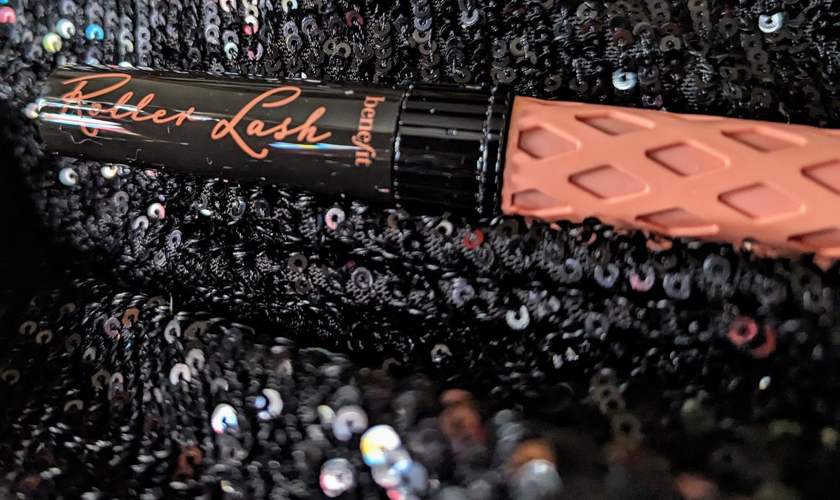 EleanorNess's tweet image. #advent #day_25 #RollerLash #benefit