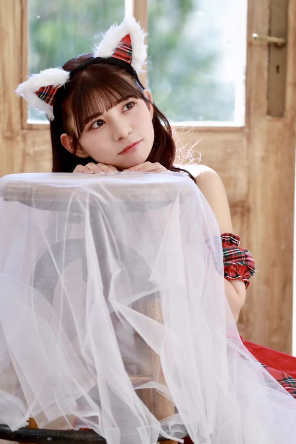 Asian girl Christmas costume