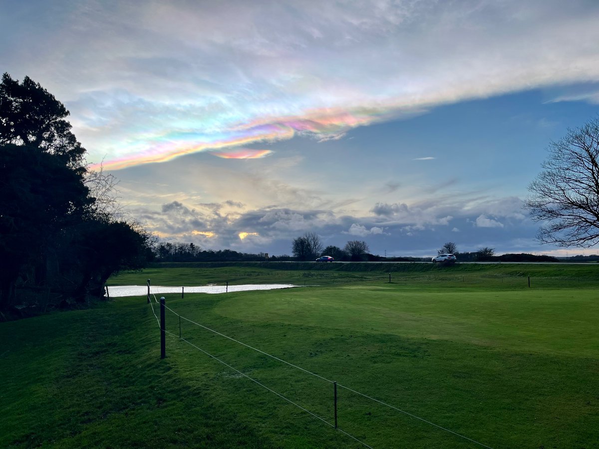 John J. Williamson (@jjwilliamson11) on Twitter photo .<a href="/beverleygolf/">Beverley & East Riding Golf Club</a> nacreous clouds I believe? amazing windy round yesterday, course in good shape! merry Xmas. .<a href="/beverleygolf/">Beverley & East Riding Golf Club</a> nacreous clouds I believe? amazing windy round yesterday, course in good shape! merry Xmas.