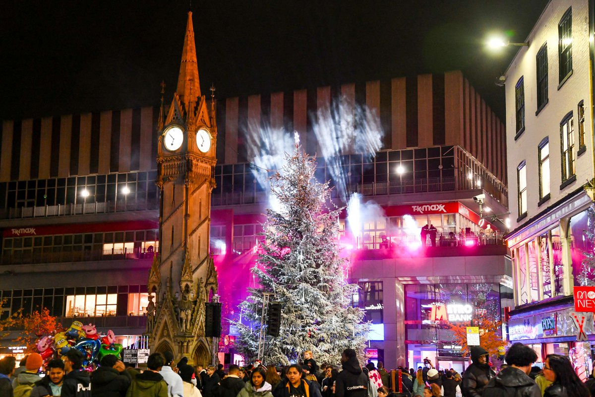 Merry Christmas from the team at Visit Leicester to all of you. We hope that your day is filled with joy and we look forward to seeing you in 2024! #visitleicester #merrychristmas #christmas #xmas #christmastree