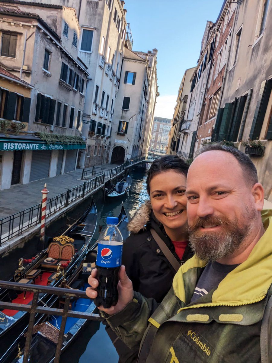 Friday Dec 22nd, 2023 - 6.5 years #kidneyversary!! 
Murano glass workshop in Venice!  Made a Pepsi coaster for my aunt/donor/hero!  And a wine bottle topper.  Incredible travels I get to experience all thanks to little mighty kidney!!