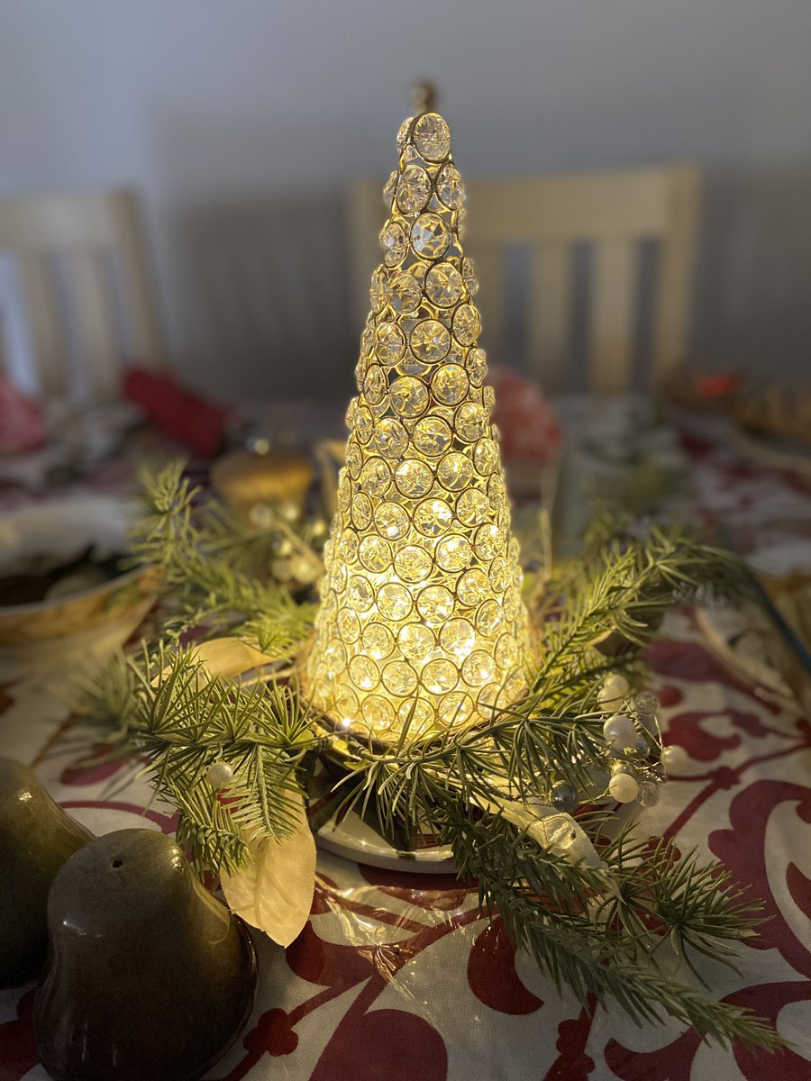 Yun Seh L tweet media