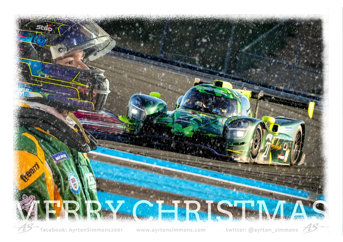 ayrton_simmons's tweet photo. Merry Christmas everyone! https://t.co/1A6jgNXDZ7
