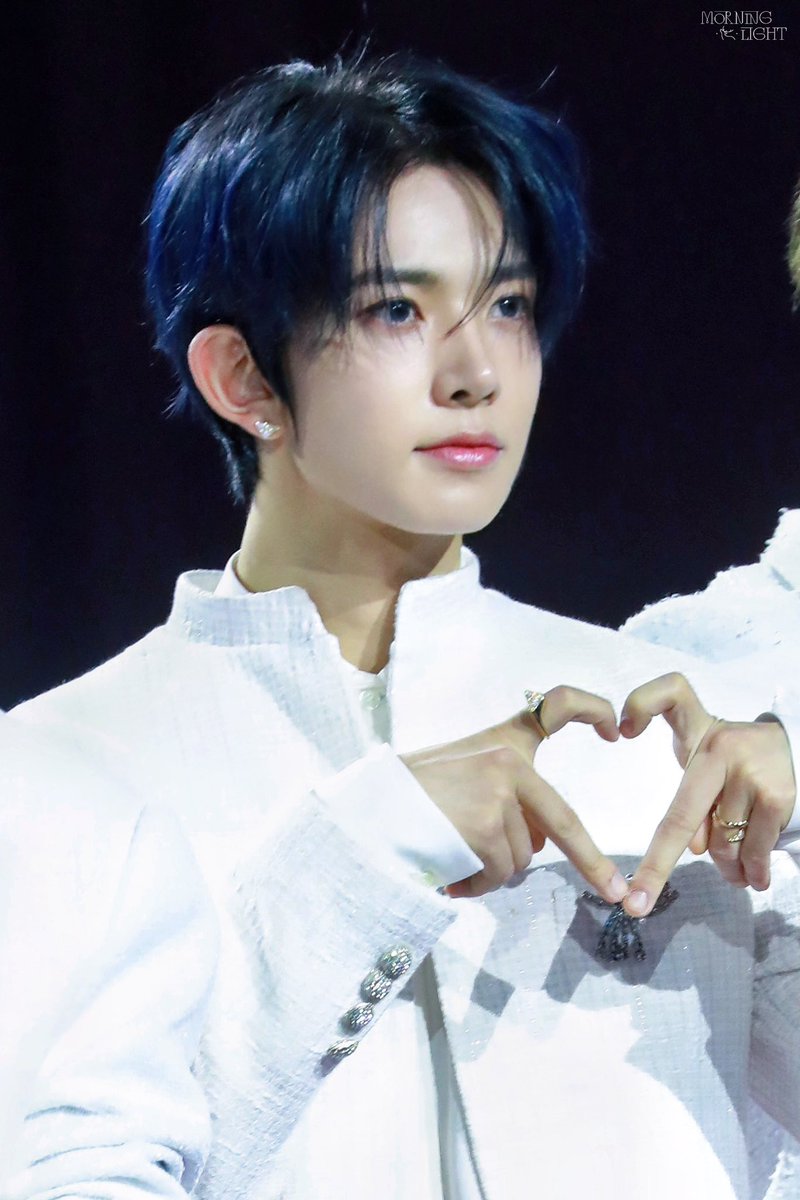 MORNINGLIGHT_HS's tweet photo. 231225 SBS
💎

#희승 #HEESEUNG #ヒスン 
#엔하이픈 #ENHYPEN https://t.co/BAbAvsYbFr