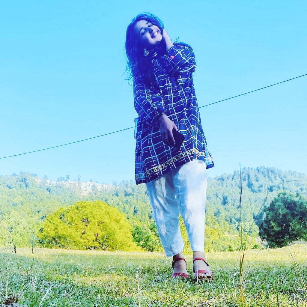lonelyfireflyX's tweet photo. #Murreee⛰️ https://t.co/IWSPGv6ZBv