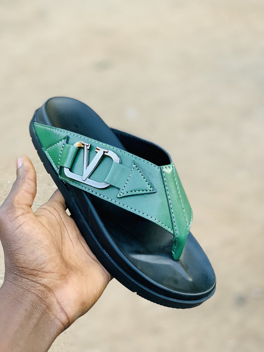 Amirhussaini15's tweet photo. I beg you with God dont pass without retweeting
📍kaduna
Price #12k
Whtsapp :08083861230📞:08131832406 
DELIVERY NATIONWIDE 🚚

#MoMoBetterThanCash Merry Christmas Mo Salah Kano is Red Mr Macaroni Quilox No Muslim https://t.co/1zjNgSDQ6E