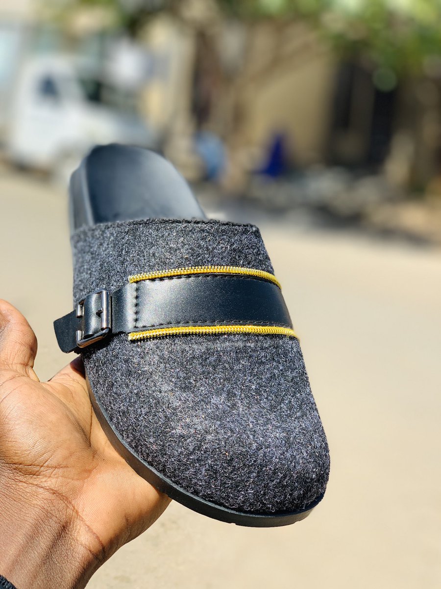 Amirhussaini15's tweet photo. I beg you with God dont pass without retweeting
📍kaduna
Price #12k
Whtsapp :08083861230📞:08131832406 
DELIVERY NATIONWIDE 🚚

#MoMoBetterThanCash Merry Christmas Mo Salah Kano is Red Mr Macaroni Quilox No Muslim https://t.co/1zjNgSDQ6E