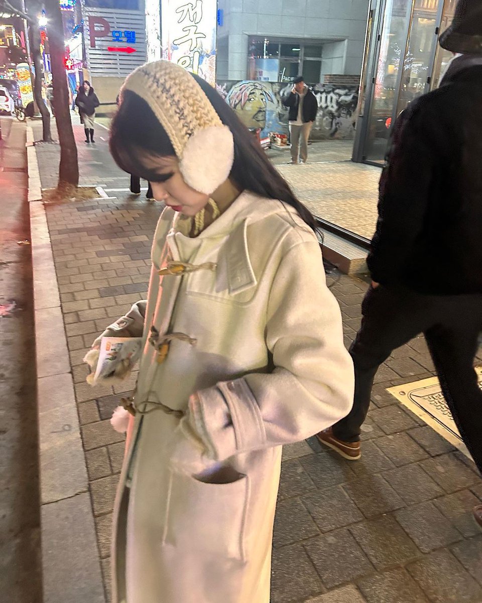 onlyubni's tweet photo. #YUBIN Instagram Post 

"HAPPY MERRY CHRISTMAS" 
🔗https://t.co/5WHMahMQ4v

#YUBIN #ARTBEAT_v https://t.co/TQcNmISWRl