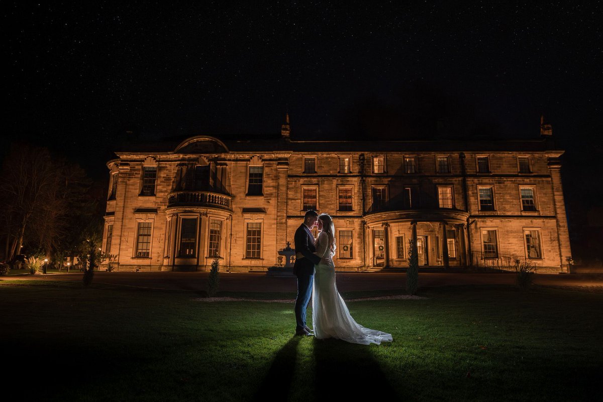 One of my favourite shots at Beamish Hall for the wedding of Holly and Dan.
Defiantly a pleasure to spend some time in their company and capture their day for them. 📸😍