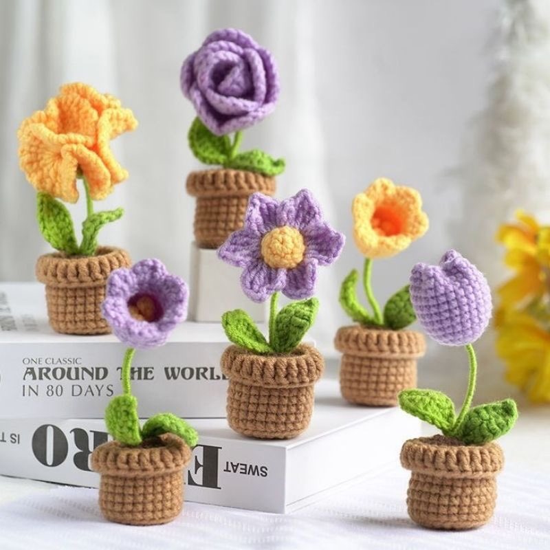 RacunShoppeCom's tweet photo. Rekomendasi hadiah kecil "bunga mini rajutz✨
Cek link di bio no.32🛒🛍️
#bungarajut #bungamini
#hadiah #gift #racunshope #racunbelanja https://t.co/DVZxiuA3l8