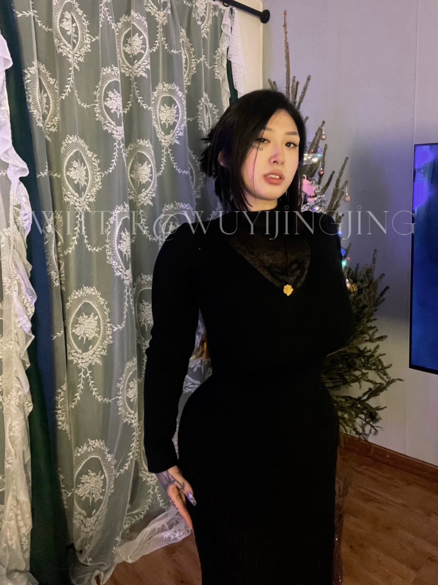 带了几天小孩儿带出人妻感了 https://t.co/pxisahuYUt