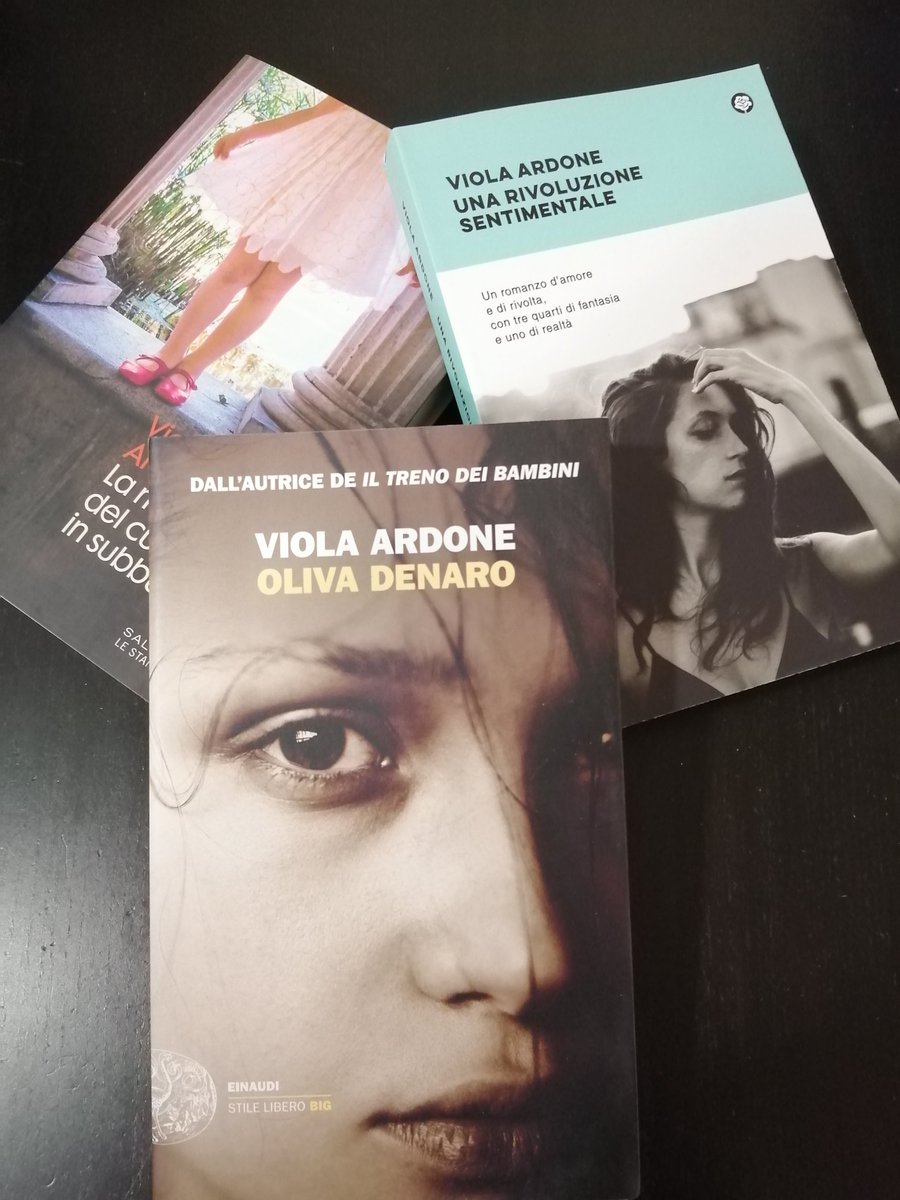 AlexContiac's tweet photo. Mi sono svegliato e Babbo Natale🎅 mi ha portato...  ❤️😍 Sono grato e felice come un bambino 😀 @viola_ardone https://t.co/Jh6rdfExKj