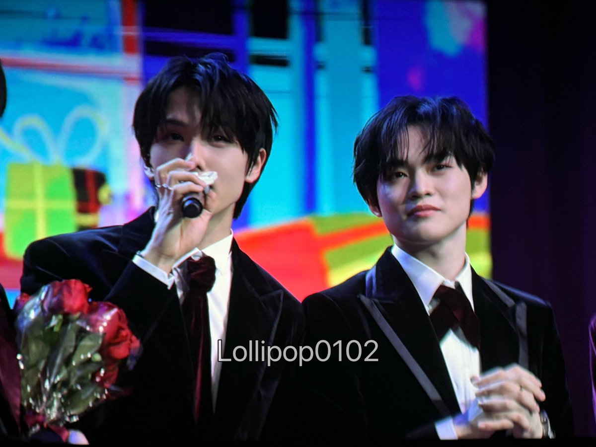 Lollipop0102 tweet media